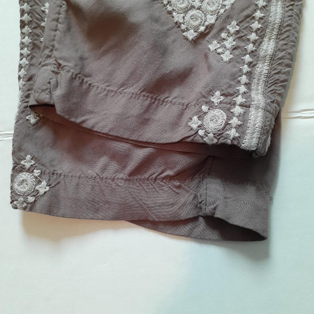 Sundance Tone It Up Embroidered Drawstring Pant Taupe Size S - Picture 11 of 13